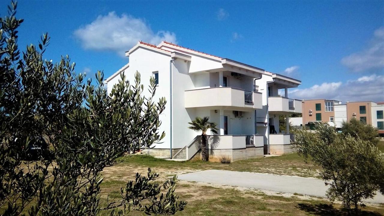 Apartment Anzotika Nin Kültér fotó