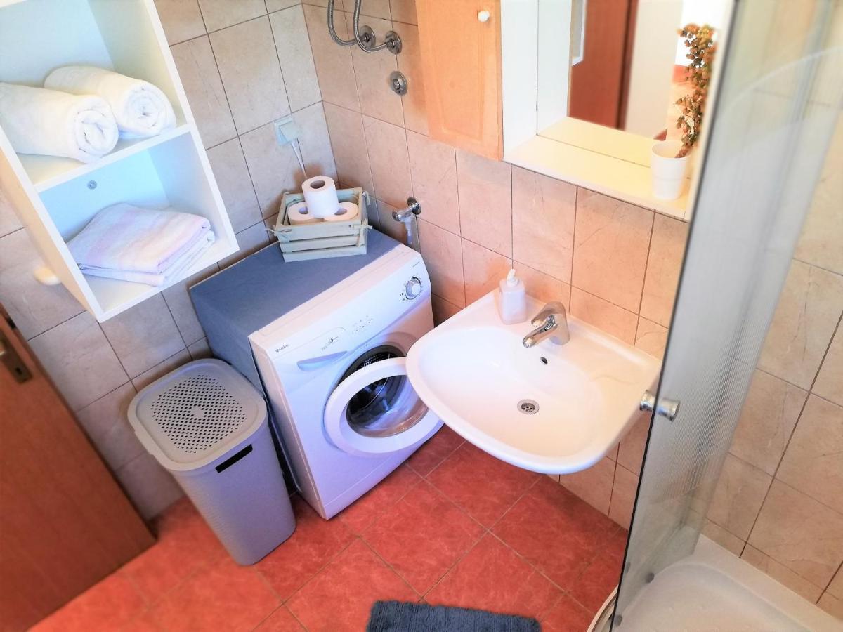 Apartment Anzotika Nin Kültér fotó