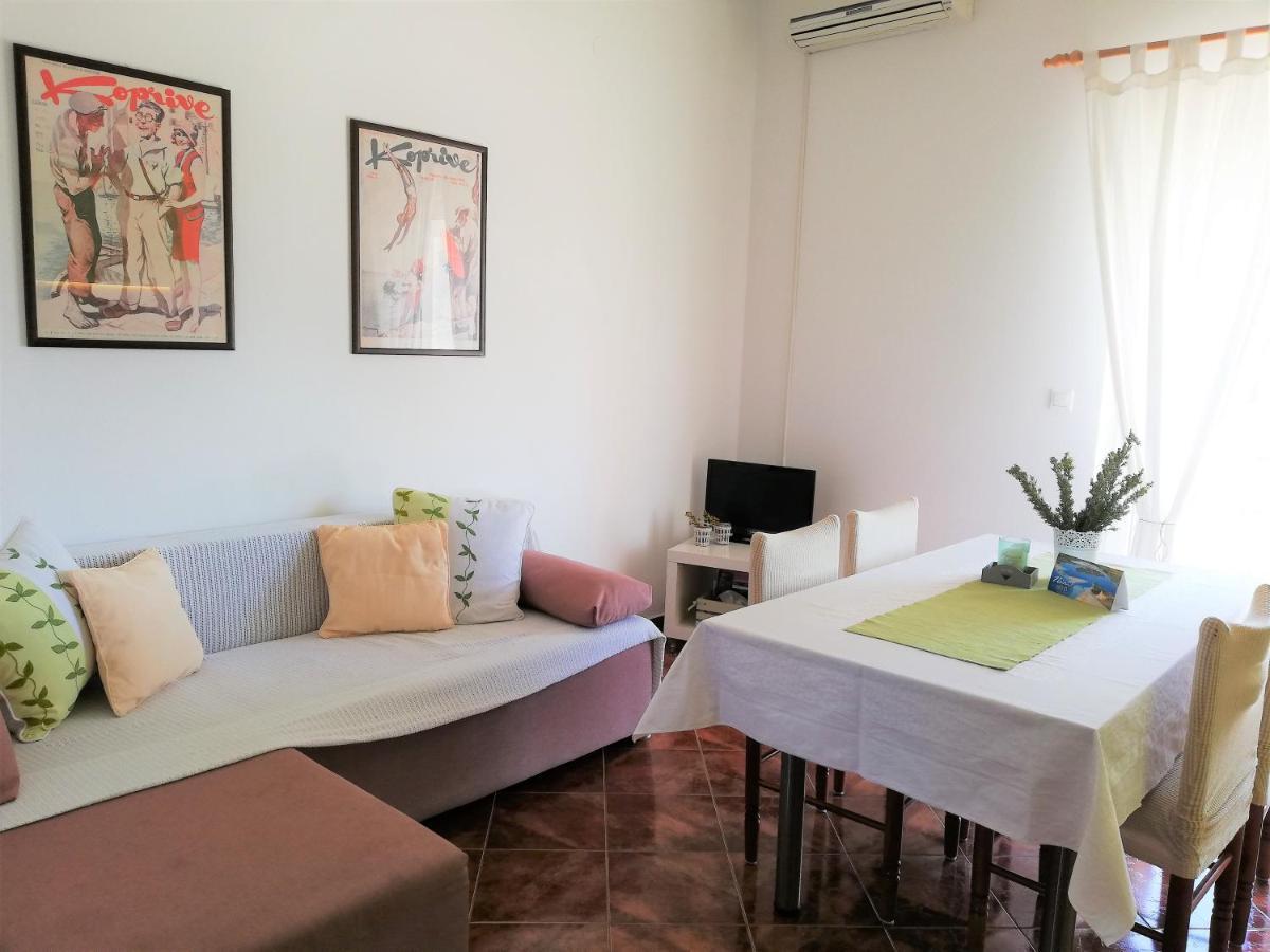 Apartment Anzotika Nin Kültér fotó