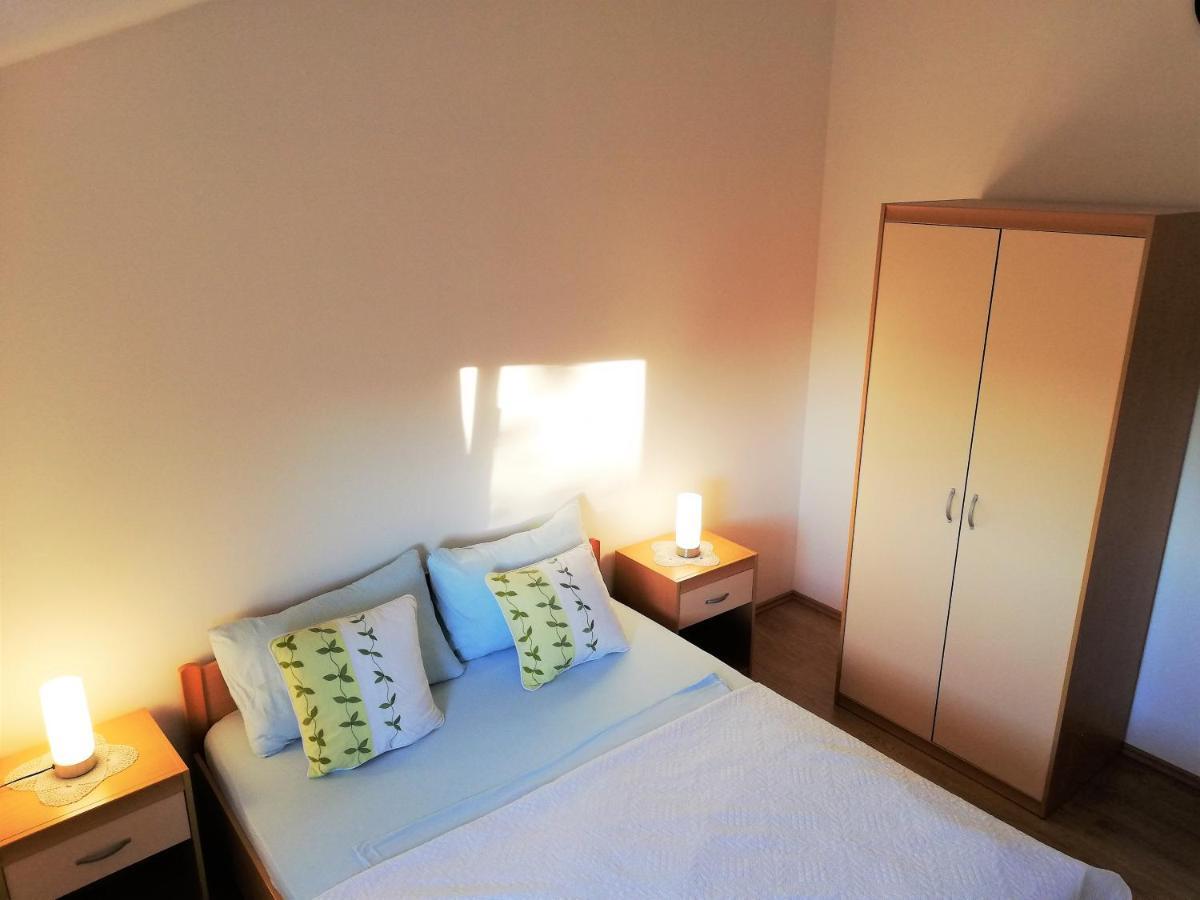 Apartment Anzotika Nin Kültér fotó
