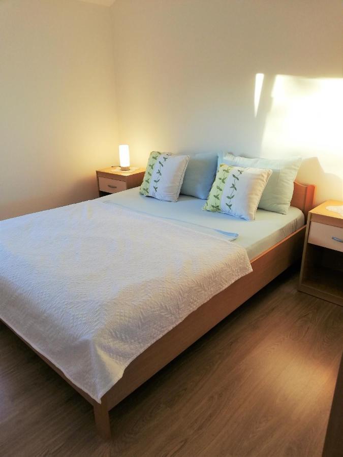 Apartment Anzotika Nin Kültér fotó